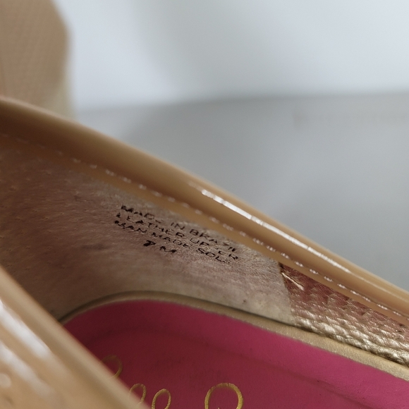 Lilly Pulitzer Tan Peep Toe Patent Leather Wedges Sz 7M - Picture 6 of 6
